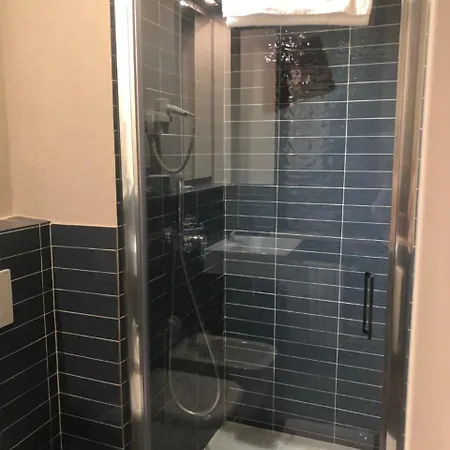 艾尔伯格特雷波希酒店