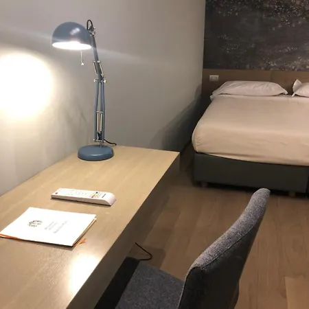 艾尔伯格特雷波希酒店 酒店 丰塔内拉托