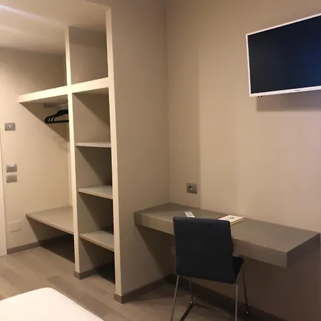 艾尔伯格特雷波希酒店 酒店 丰塔内拉托