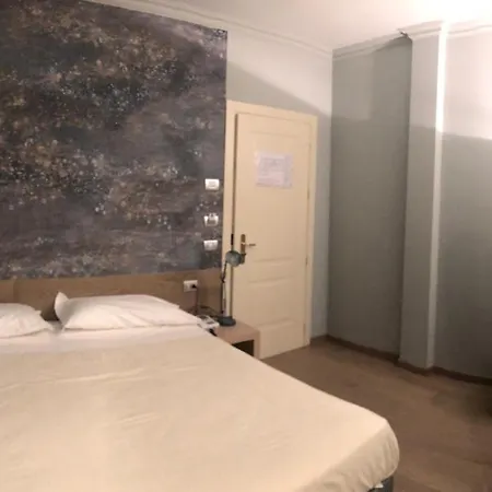 艾尔伯格特雷波希酒店 酒店 丰塔内拉托