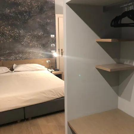 艾尔伯格特雷波希酒店 丰塔内拉托