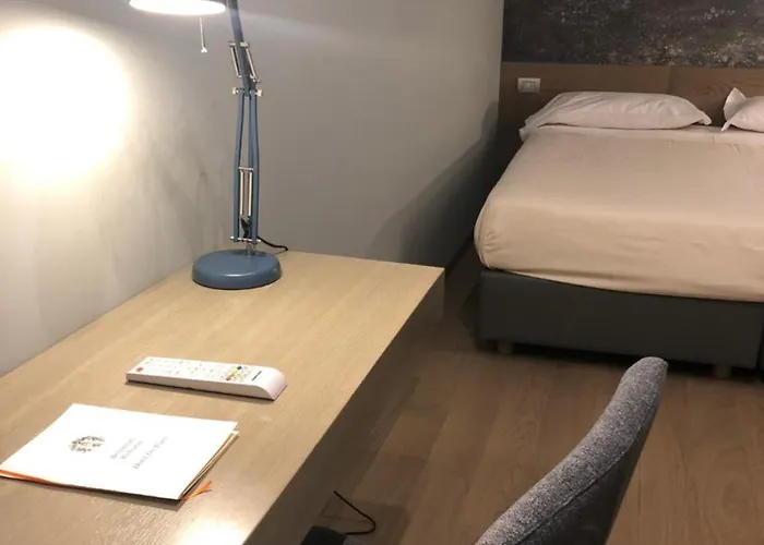 Tre Pozzi ホテル フォンタネッラート