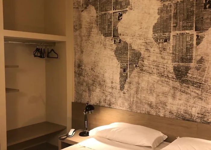 Tre Pozzi ホテル 4*